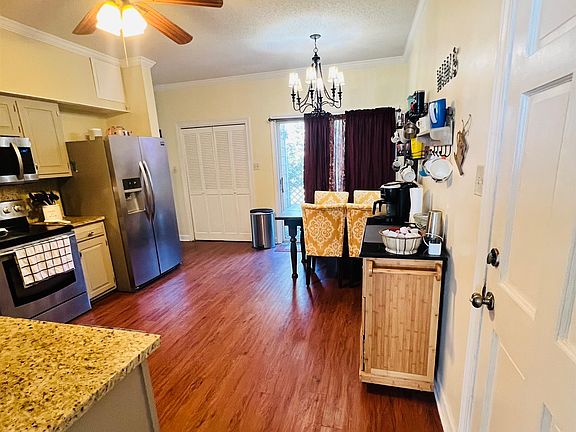 4th image of 6295 Bay Bluff Sq