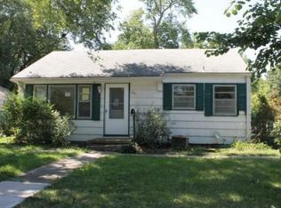 401 S Ridgeview Rd, Olathe, KS 66061