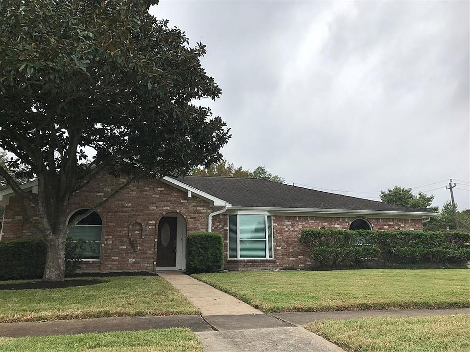 1st image of 6923 Maczali Dr