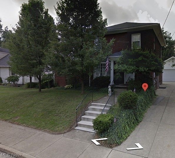 1st image of 335 Donner Ave NW