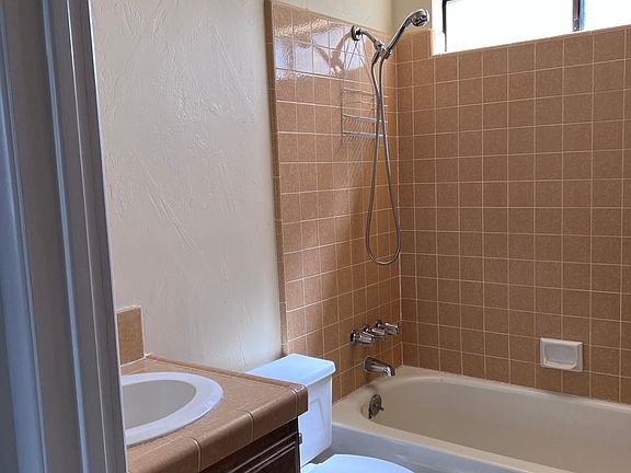 5th image of 391 Cedarbrook Dr #391