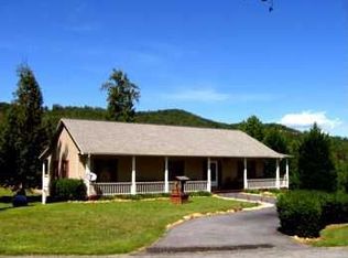 2420 Settlers Ridge Rd, Hiawassee, GA 30546