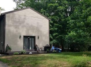 102 Dunn Rd, Ashburnham, MA 01430