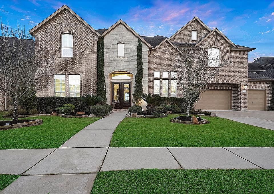 1st image of 16202 Pelican Beach Ln