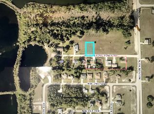 825 Whispering Pines Rd, Cape Coral, FL 33993