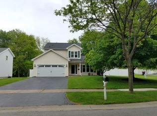 62 Abbottsford Dr, Rochester, NY 14606