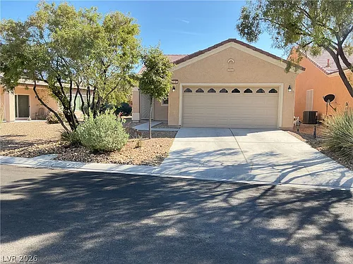 2105 Bay Thrush Way Photo 1