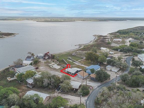 2nd image of 102 White Point