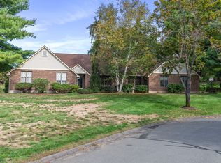 10 Cleary Ln, Windsor, CT 06095