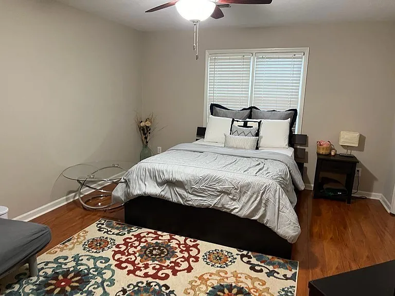 3014 Eglantine Ct — Photo 14
