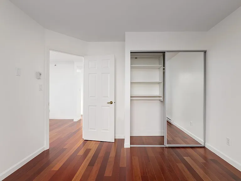 2201 Pine St #604 — Photo 7