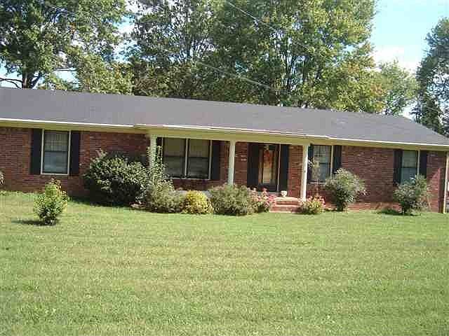 1st image of 104 Northwood Dr