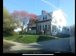 354 Morris Rd, Wayne, PA 19087