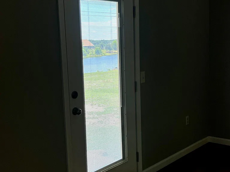 317 Stonegate Dr — Photo 12