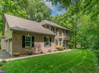 190 Stanley Dr, Palmyra, PA 17078