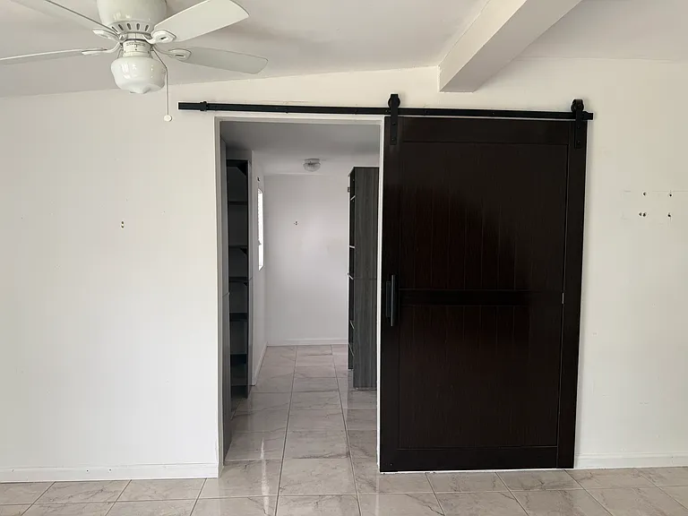859 Canovia Ave — Photo 18