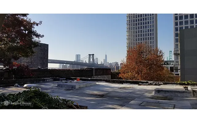 Sold by Douglas Elliman | media 10
