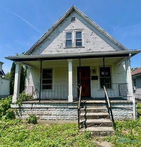 1211 Woodstock Ave, Toledo, OH, 43607