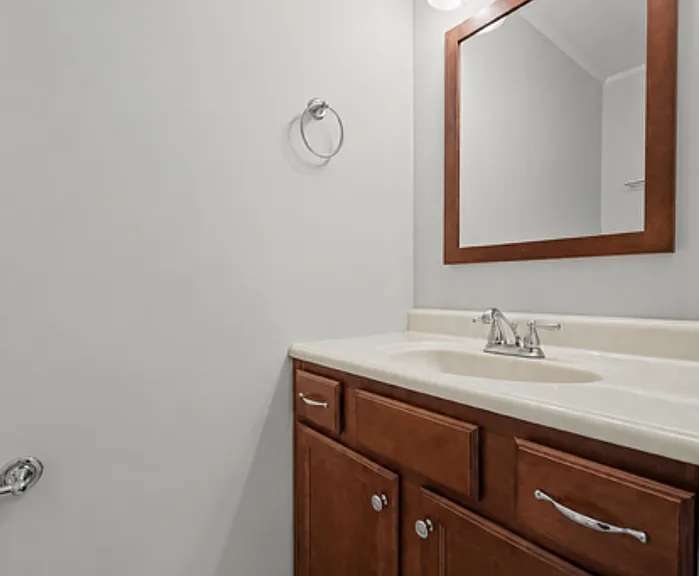 719 Waters Dr — Photo 12