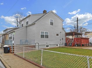 45 Dictum Ct, Brooklyn, NY