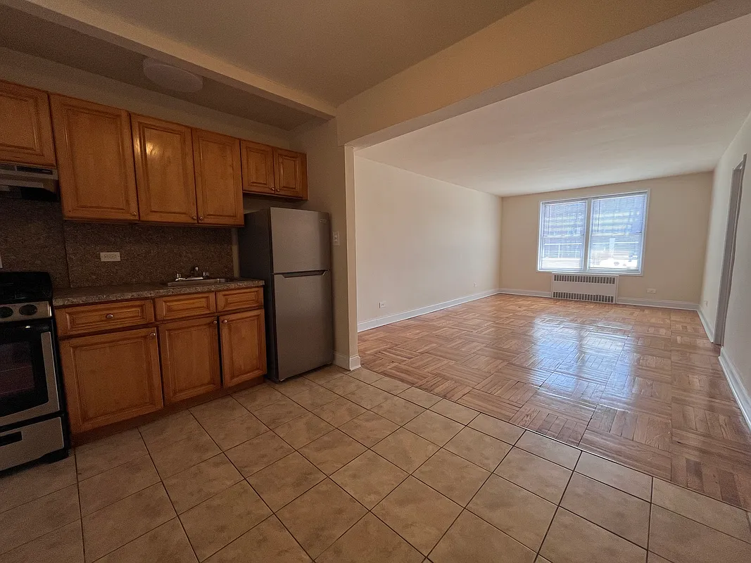 87-01 Midland Parkway 3J