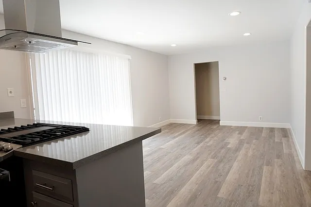 Beautiful Home, Cupertino Schools, Remodeled Kitchen and Bathrooms, Fresh Paint, Wood Floors! — Photo 3