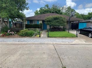 2004 Athania Pkwy, Metairie, LA 70001
