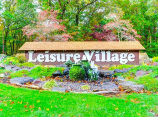 418 Weymouth Court #C, Ridge, NY 11961