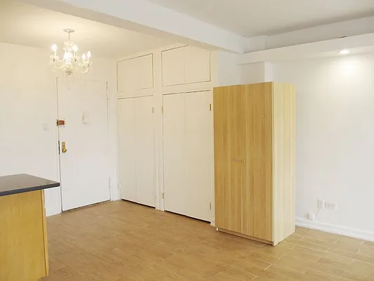 Rented by Town Residential | media 20