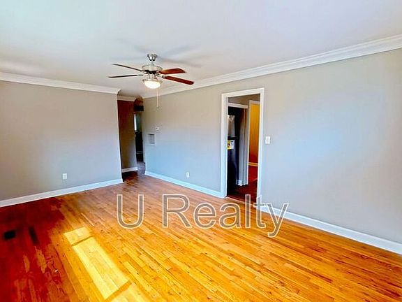2nd image of 1837 Finchley Dr