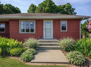 6092 Middle Ridge Rd, Madison, OH 44057