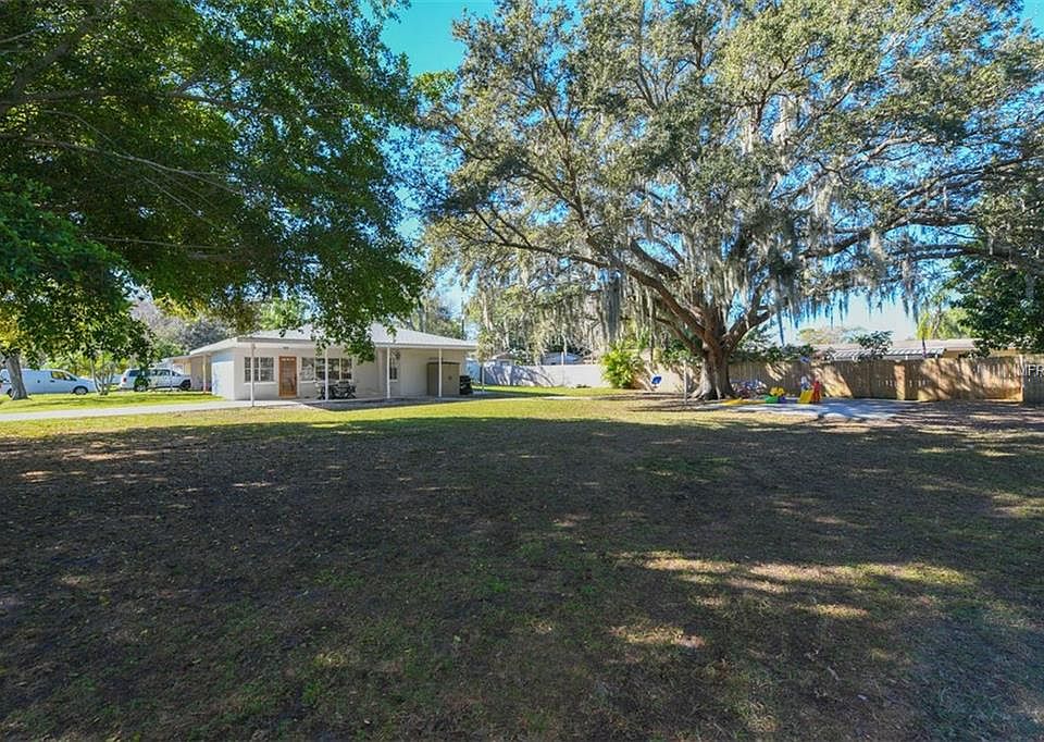 1st image of 5812 Albert Pl