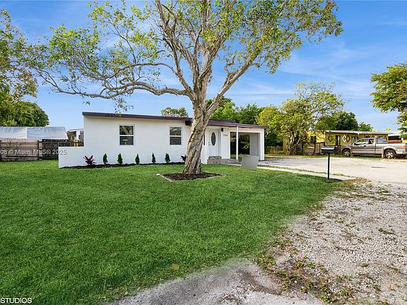 3rd image of 1100 NW 12th St