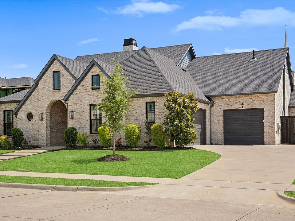 1st image of 1215 Chapel Dr