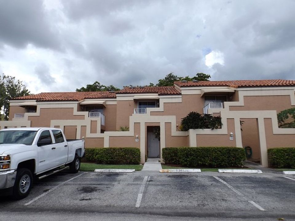 1st image of 2343 SW 82nd Way