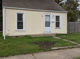 703 N 5th St, Champaign, IL