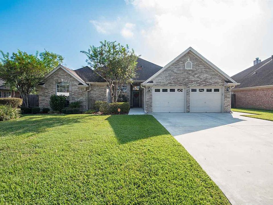 1st image of 3655 Saint Andrews Dr