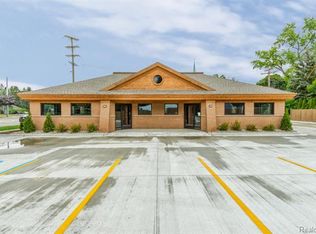 22359 Cherry Hill St, Dearborn, MI 48124