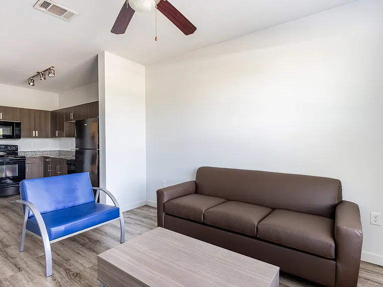 Hawks Landing Apartments — Photo 44