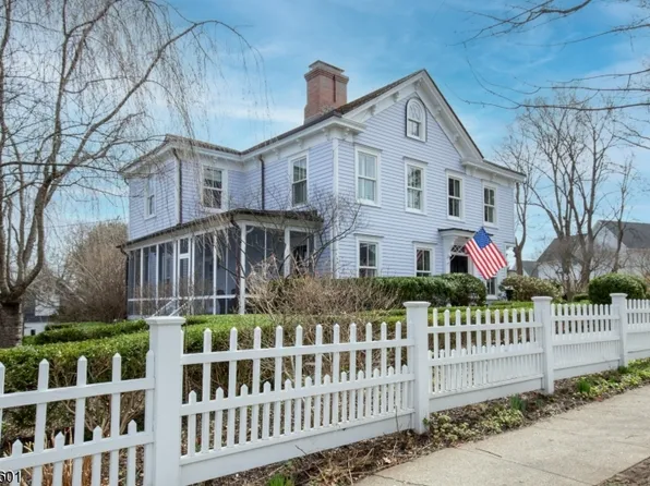 160 S Finley Ave, Bernards Twp., NJ 07920