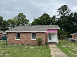 2003 North St, Gulfport, MS 39507