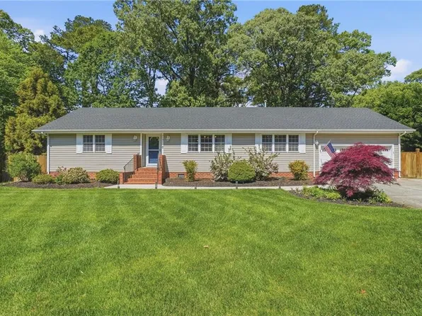 1101 Homestead Dr, Virginia Beach, VA 23464
