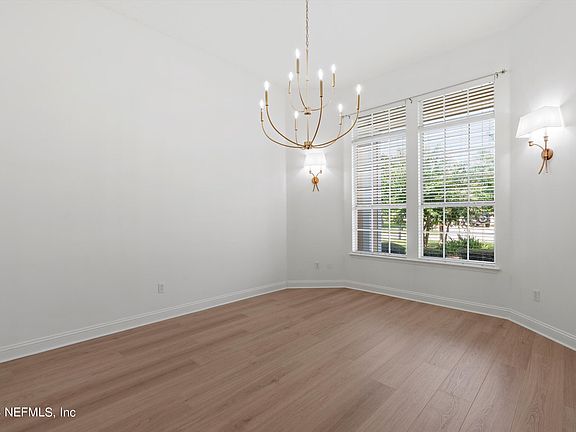 5th image of 5370 SKYLARK MANOR Drive