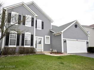 502 N Thorndale Ln, South Elgin, IL 60177