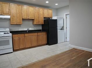 1508 V St SE APT 4, Washington, DC 20020