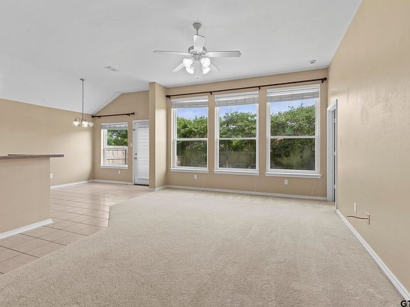 4th image of 5330 Meadow Ridge Dr