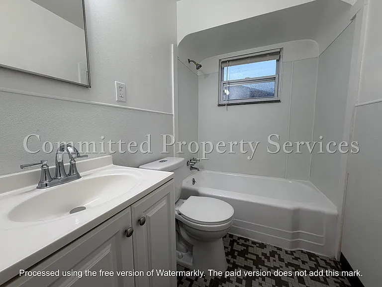 16894 Hubbell St — Photo 8