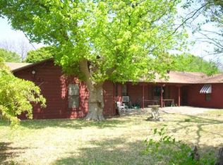 400 Pecan St, Grandview, TX 76050