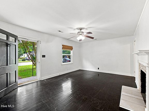 5th image of 106 S Griffin Street
