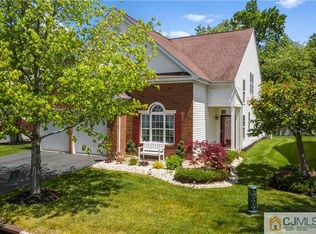 14 George W Helme Dr, Helmetta, NJ 08828